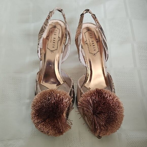 Ted Baker Tan and Brown Heels with Elegant Design - Picture 8 of 16